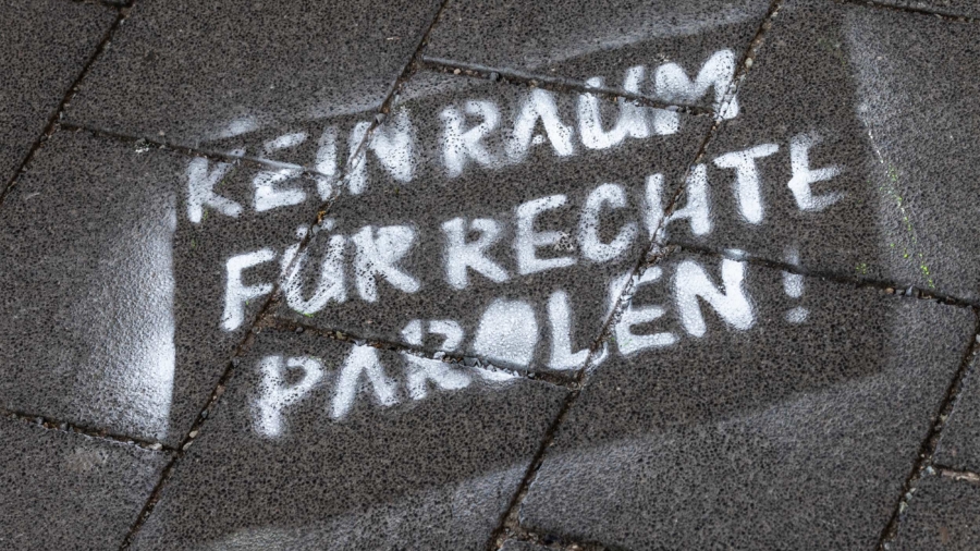 Die-rechte-Interessengruppe-Zentrum-Automobil